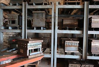 Moulds & Dies Warehouse